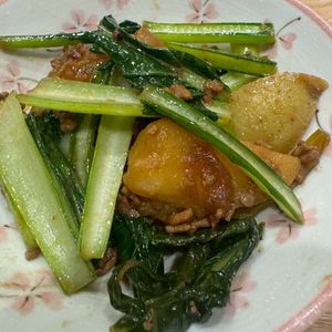 ミナの作ってみた!投稿(新じゃがと豚そぼろの甘辛炒め)