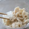 こってり旨い♪蓮根とゆでたまごのマヨラダの工程1