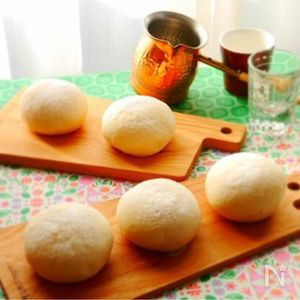 Snowホワイト＊カマンベール入り♪白パンでも～