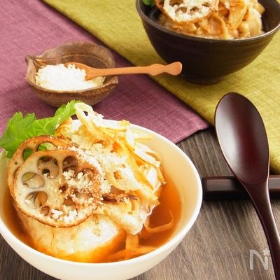 パルミジャーノ・レッジャーノとじゃこの焼きおにぎり出汁茶漬け