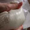 フライパンでカリもちっ!チーズナン風米粉パン【袋で簡単】の工程2