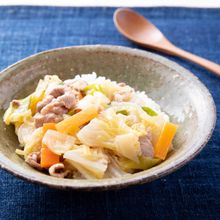 白菜と豚肉のうま煮丼