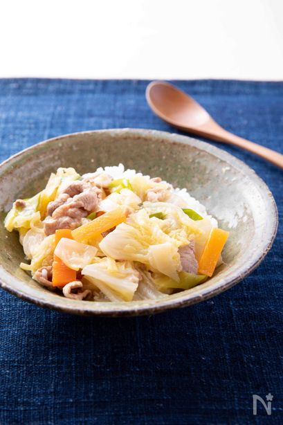 白菜と豚肉のうま煮丼