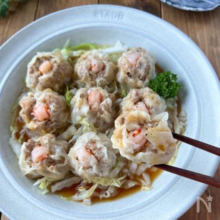 レンジで簡単！肉汁じゅわ〜♡︎な海老焼売