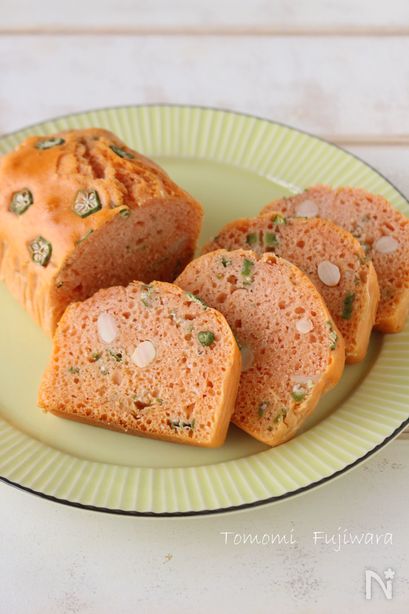 【ホットケーキミックスで簡単】オクラと大豆のトマトパン