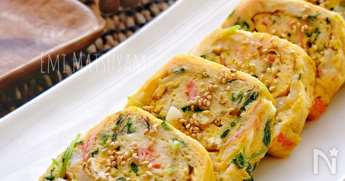 ＊豆苗とカニカマと長芋入り卵焼き＊お弁当に◎