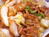 行列の定食屋さんの🍚豚バラ白菜のポン酢しょうが焼き🤭💕