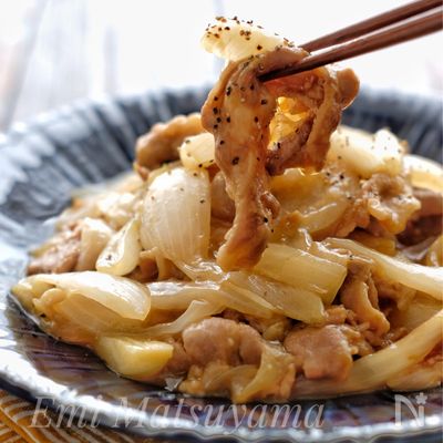 やみつき！＊新玉ねぎと豚こまのバタポン炒め＊丼にも◎