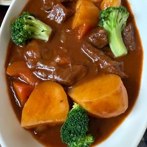 コタの作ってみた!投稿(特別な日に♡お肉柔らかな『本格濃厚ビーフシチュー』)