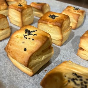 1282616の作ってみた!投稿(ワンボウル♪パクパク止まらないさつまいものしっとりスコーン♡)
