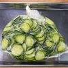 夏のさっぱり簡単副菜🎐焼きカニカマときゅうりの酢の物🤤の工程1