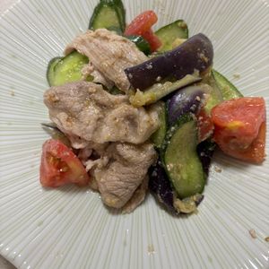 yの作ってみた!投稿(夏野菜たっぷり《ごま酢冷しゃぶサラダ》)