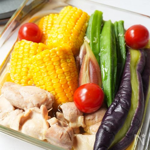 夏に常備したい!【夏野菜ともも肉のだし浸し】