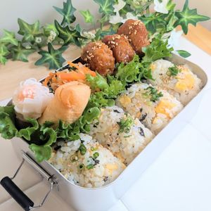 AYANO.•*¨*•.☆の作ってみた!投稿(【炒り卵と韓国のりの混ぜごはん】レンジで簡単！混ぜるだけ◎)