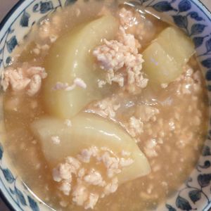 たりおの作ってみた!投稿(【大根の鶏そぼろ煮】寒い日にじんわりしみる♡)