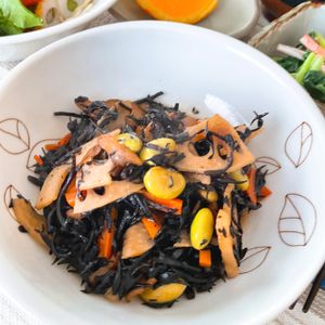 633toの作ってみた!投稿(シャキッと食感が美味しい☆【ひじきとれんこんの炒め煮】栄養◎)