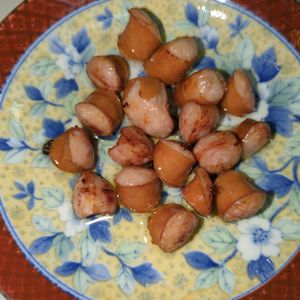 たりおの作ってみた!投稿(ビールがススム！ピリ辛ソーセージ炒め)