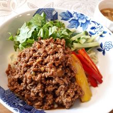肉みそたっぷりジャージャー麺