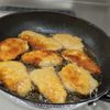 【チキンカツ】鶏むね肉はカツが一番おいしいと思うの。コツは、の工程3