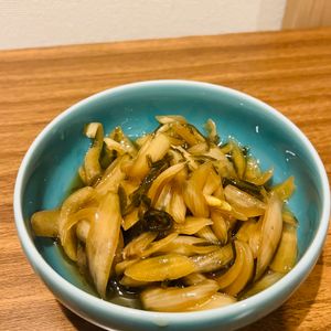 金の作ってみた!投稿(【ポリ袋放置でかんたん】新玉ねぎと塩昆布の甘酢漬け)