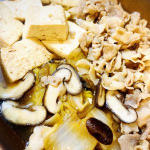 みおの作ってみた!投稿(【白菜入り豚こま肉豆腐】コスパ優秀◎切って煮るだけ和食！)