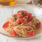 夏バテ防止に✨暑い日にさっぱり！【トマトとツナの冷製パスタ】
