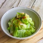 レンジ4分で本格副菜！クミン香るキャベツのスパイス蒸し