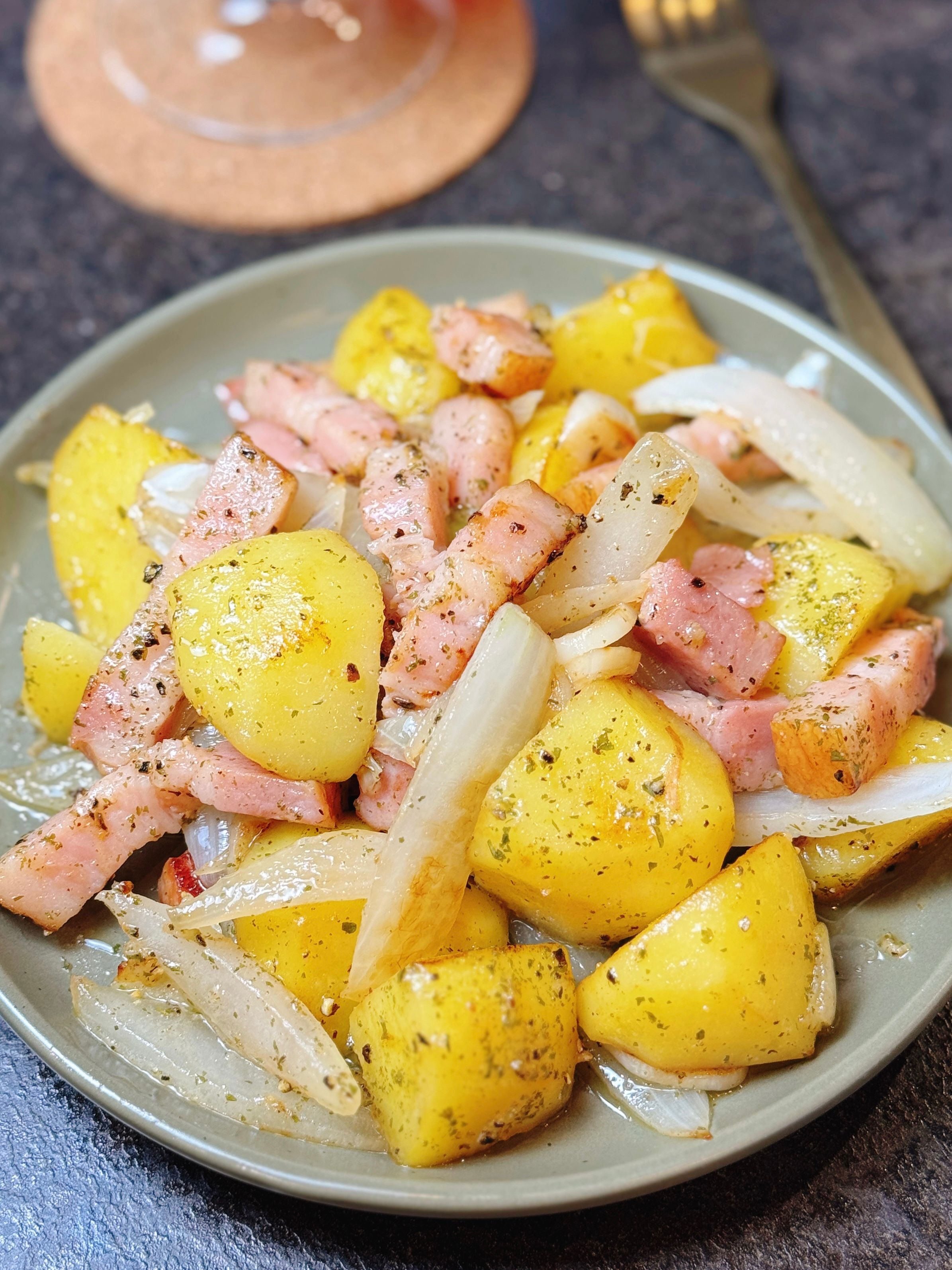 ジャーマンポテト】定番おつまみ♪ 間違いなしのおいしさ！ | レシピ