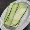 【モッツァレラのズッキーニ巻きソテー】とろ〜りやみつき♡の工程1