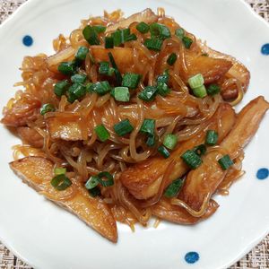 よっこの作ってみた!投稿(【さつま揚げと白滝のきんぴらポン酢】簡単時短で作り置きも)