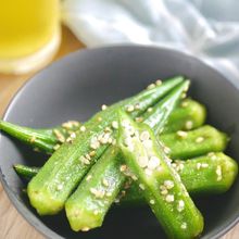 お箸が止まらない！やみつき旨塩オクラ