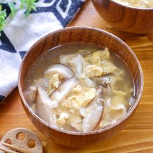 優しい味でおいしい!『しいたけのかきたま汁』
