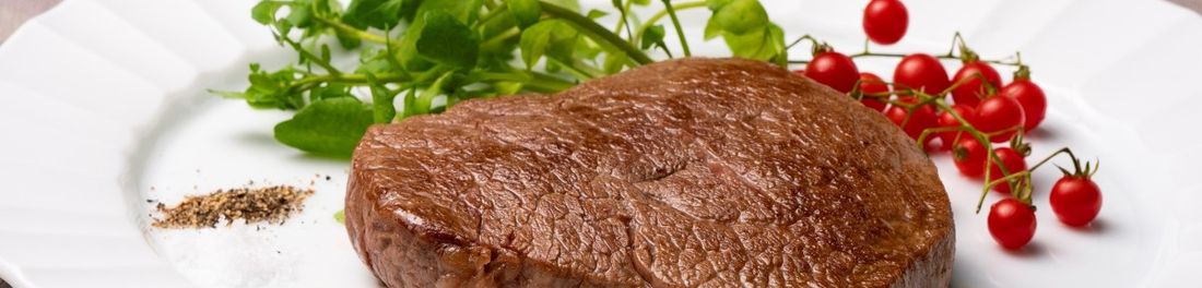 肉偏愛料理家　家族が喜ぶお肉料理　