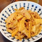 【鶏皮と筍のピリ辛煮】シャキッとぷるん♪ おつまみに最高！