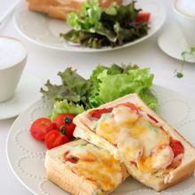 ボリューム満点！【カフェ風】卵たっぷり♡ピザトースト