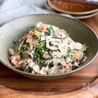 ＼シャキシャキ／鮭と蓮根のぽん酢サラダ
