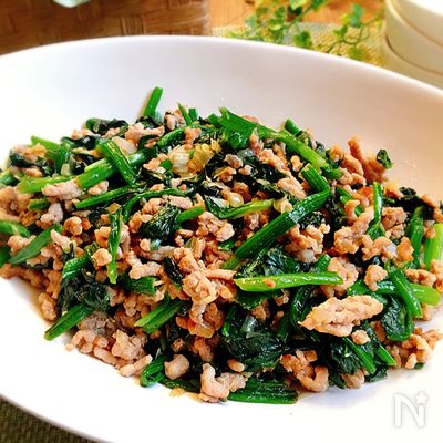 ほうれん草と豚ひき肉のオイスターソース・ソテー