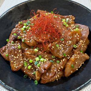 楽ラク手抜キッチン🐶🐾の作ってみた!投稿(ぱぱっとできる！ランチにもおすすめ牛カルビ丼)
