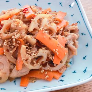 ミルクの作ってみた!投稿(豚こまと蓮根のきんぴら【作り置き】)