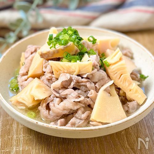 旬おかず♡【白だし香る♩たけのこと豚肉の旨煮】