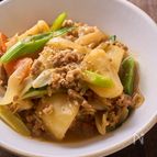 【ひき肉じゃが】ひき肉を使っても美味しい定番料理！