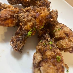 あっくんママの作ってみた!投稿(【手軽に絶品すぎる！手羽元でカリカリ唐揚げ】めんつゆで簡単)