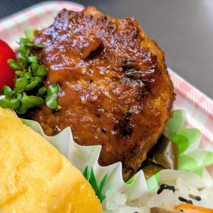 まゆのの作ってみた!投稿(お弁当のおかずに！ミニハンバーグ&パスタ【冷凍作り置き】)