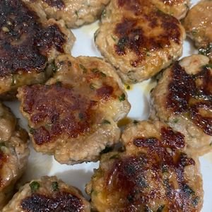 ONI嫁の作ってみた!投稿(豚こまカルビマヨ【豚こまで節約♪焼肉のたれで簡単味付け】)