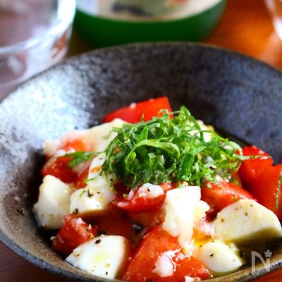 すぐできる！トマトとモッツァレラの和風塩麹カプレーゼ