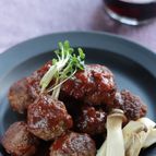 ミートボールの赤ワイン煮込み