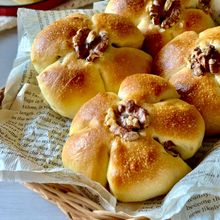 オリーブオイルで作るクルミパン♡ほんのり甘くてモチッ食感♪