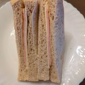 たりおの作ってみた!投稿(3分で出来るサンドイッチ！)