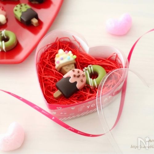 100均型使用 2ステップde簡単 型抜きチョコ By のりp Noripetit レシピサイト Nadia ナディア プロの料理家のおいしいレシピ 100均型使用 2ステップde簡単 型抜きチョコ By のりp Noripetit レシピサイト Nadia ナディア プロの料理家のおいしいレシピ