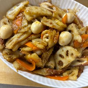 Chiho mamaの作ってみた!投稿(シャキうま♪【れんこんとちくわの甘辛照り煮】)